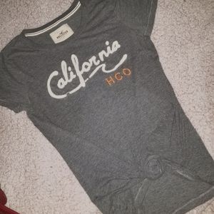 Hollister tshirt